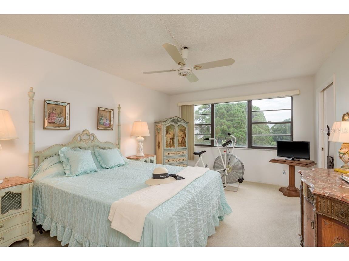 7975 58th Avenue N #403 Saint Petersburg FL 33709 TB8407555 image18