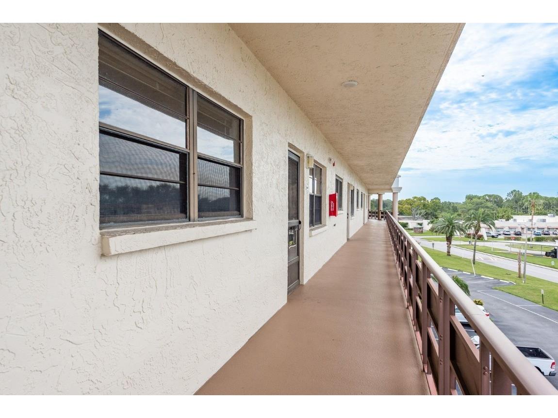 7975 58th Avenue N #403 Saint Petersburg FL 33709 TB8407555 image8