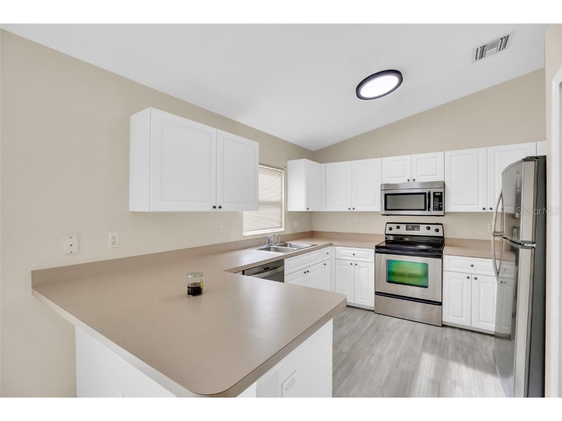 7976 105th Court Vero Beach FL 32967 TB8424017 image11