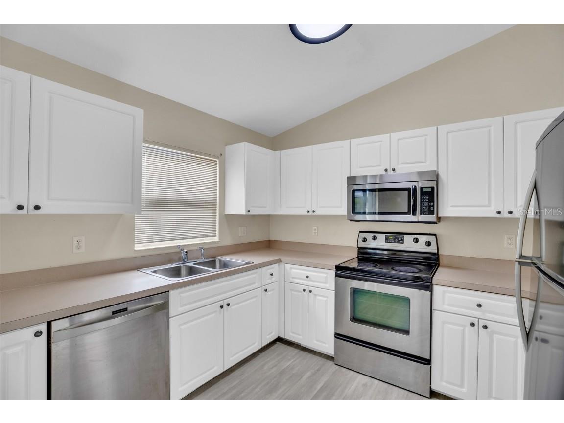 7976 105th Court Vero Beach FL 32967 TB8424017 image13