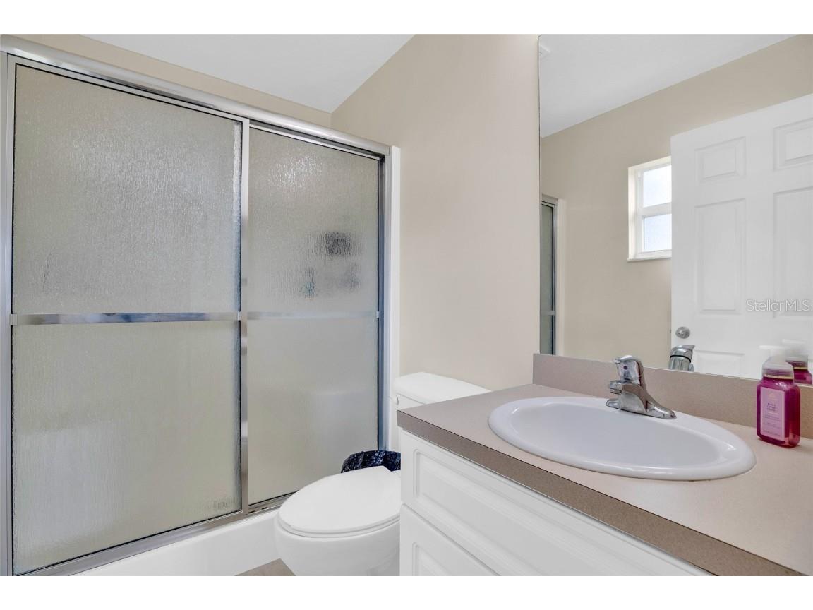 7976 105th Court Vero Beach FL 32967 TB8424017 image19