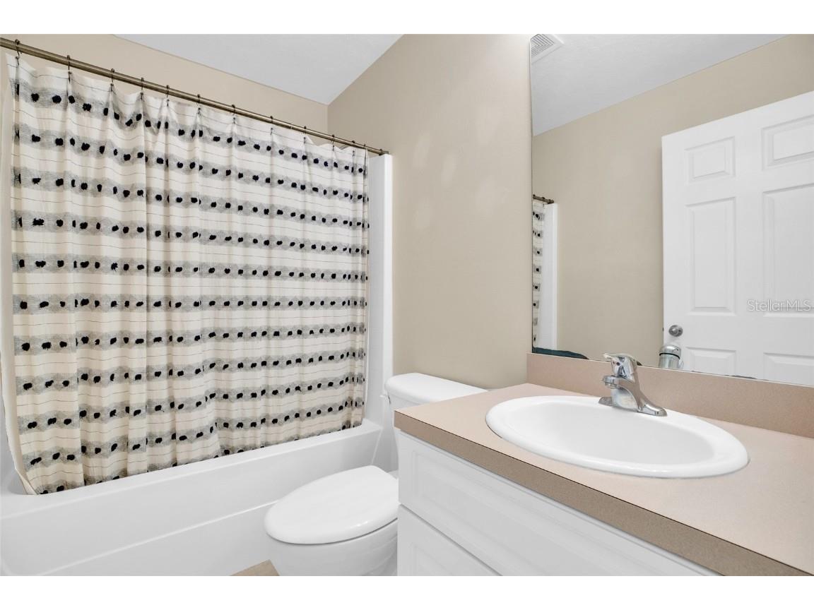 7976 105th Court Vero Beach FL 32967 TB8424017 image22