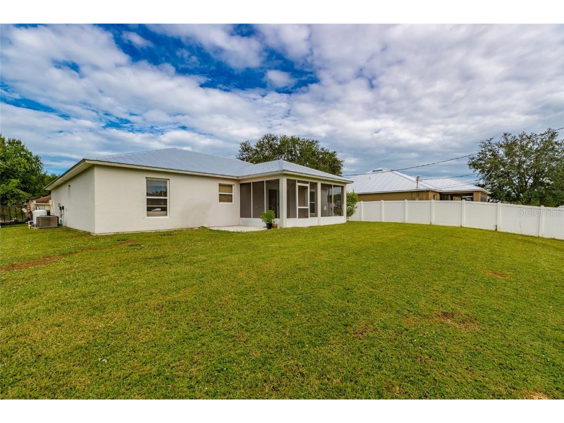 7976 105th Court Vero Beach FL 32967 TB8424017 image29