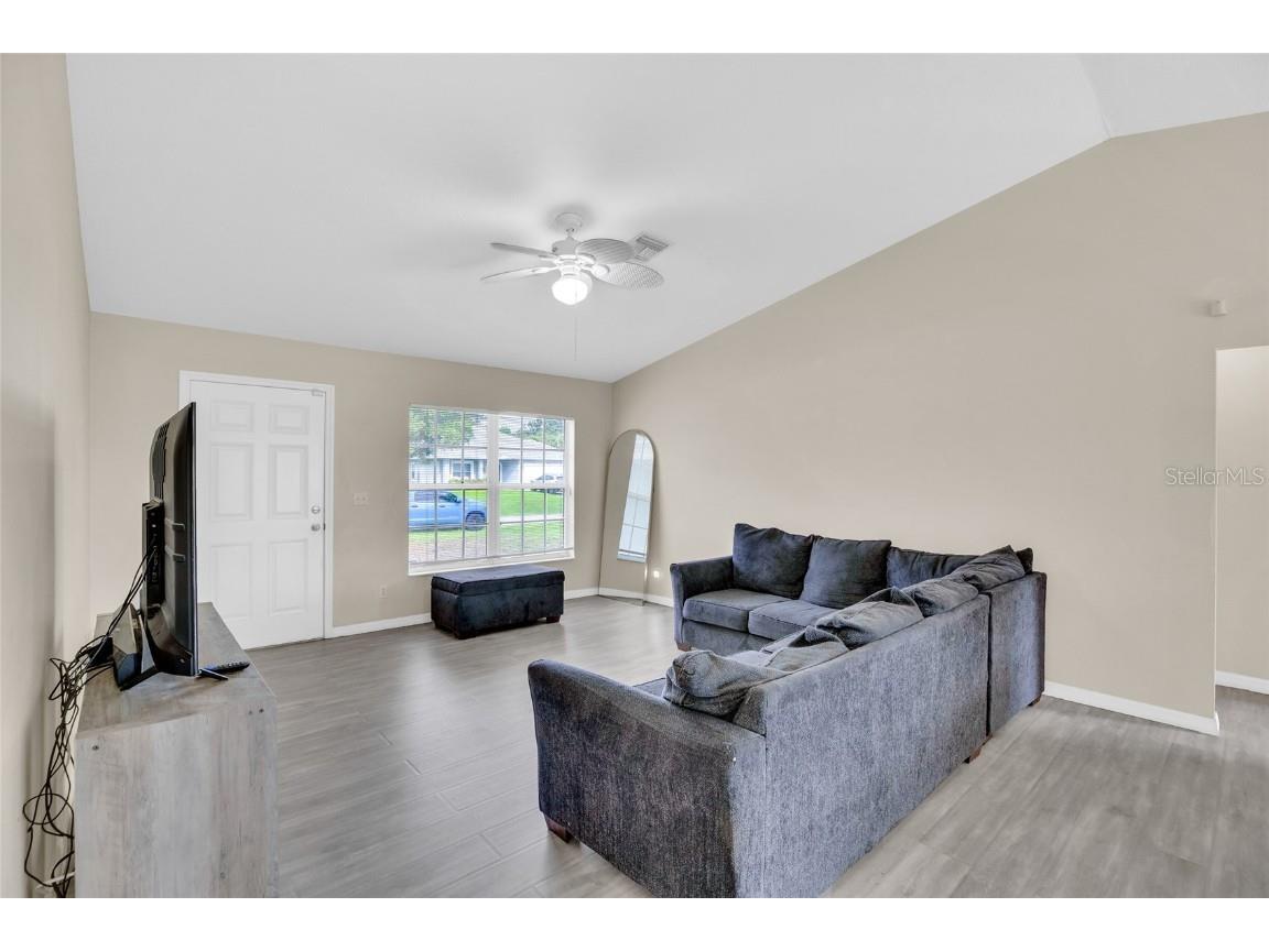 7976 105th Court Vero Beach FL 32967 TB8424017 image7