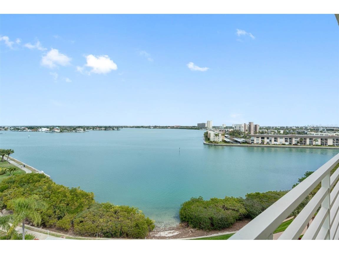 7979 Sailboat Key Boulevard S #603 South Pasadena FL 33707 - BOCA CIEGA BAY U8231291 image1