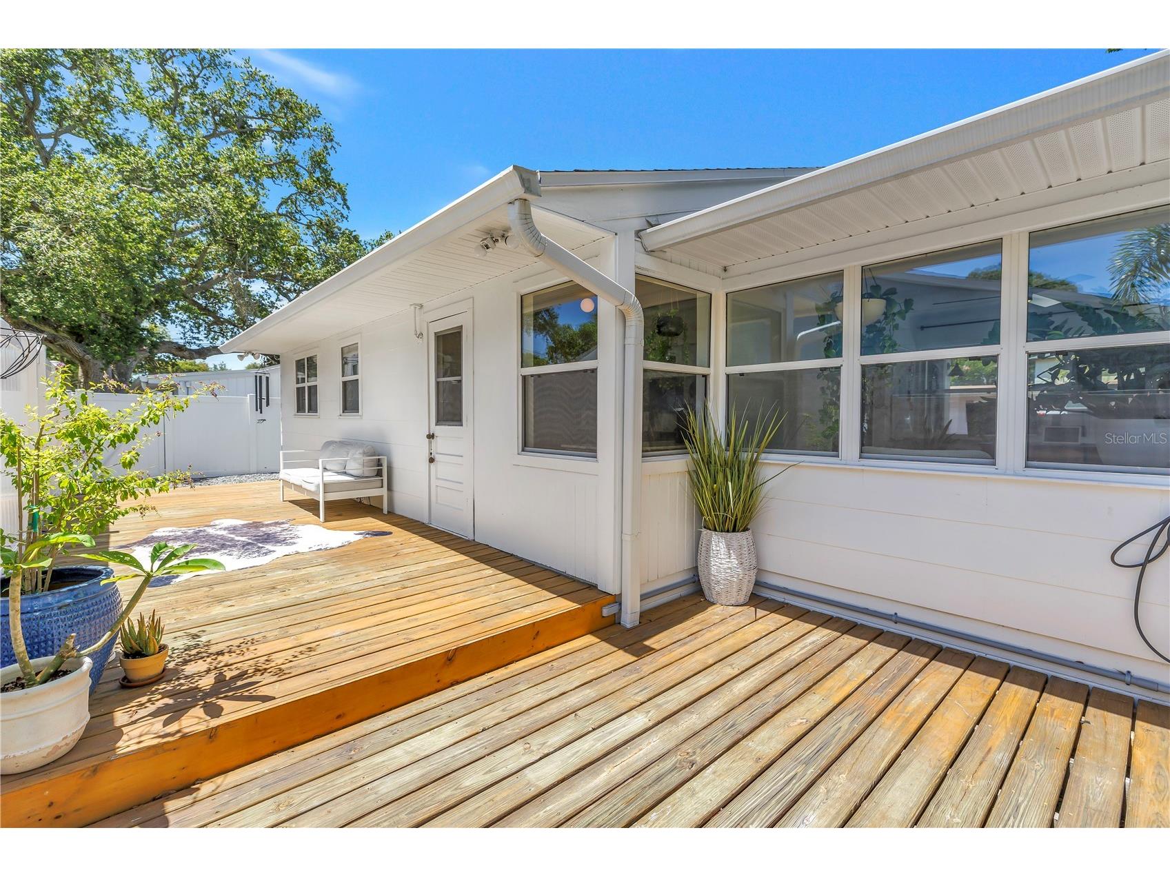 798 45th Avenue N Saint Petersburg FL 33703 TB8513013 image25