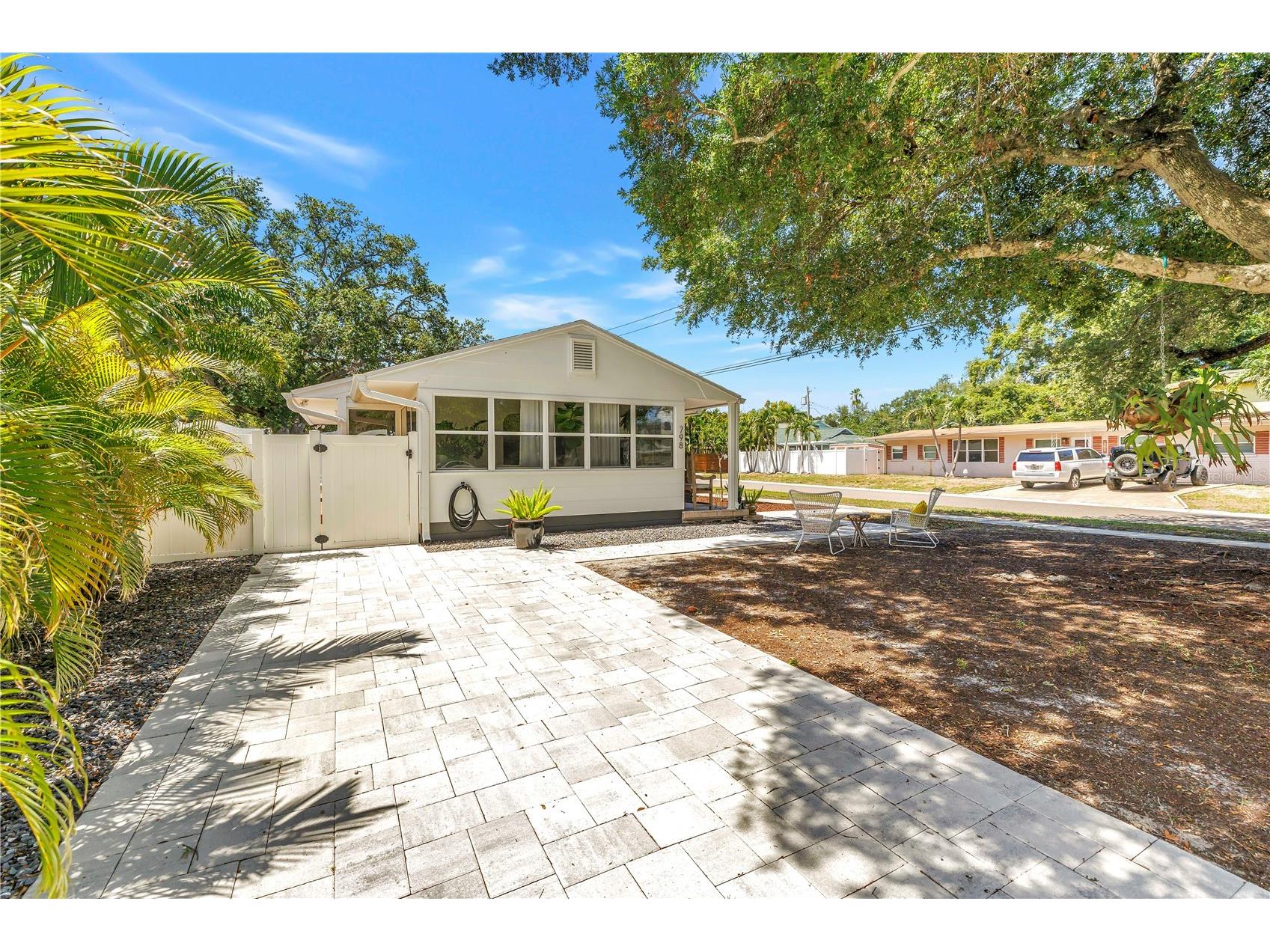 798 45th Avenue N Saint Petersburg FL 33703 TB8513013 image3