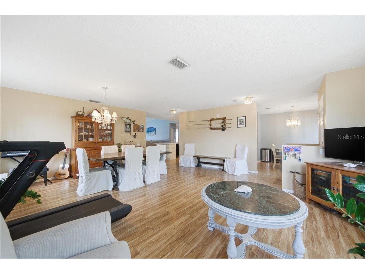 798 Countryshire Lane Palm Harbor FL 34683 TB8508192 image12