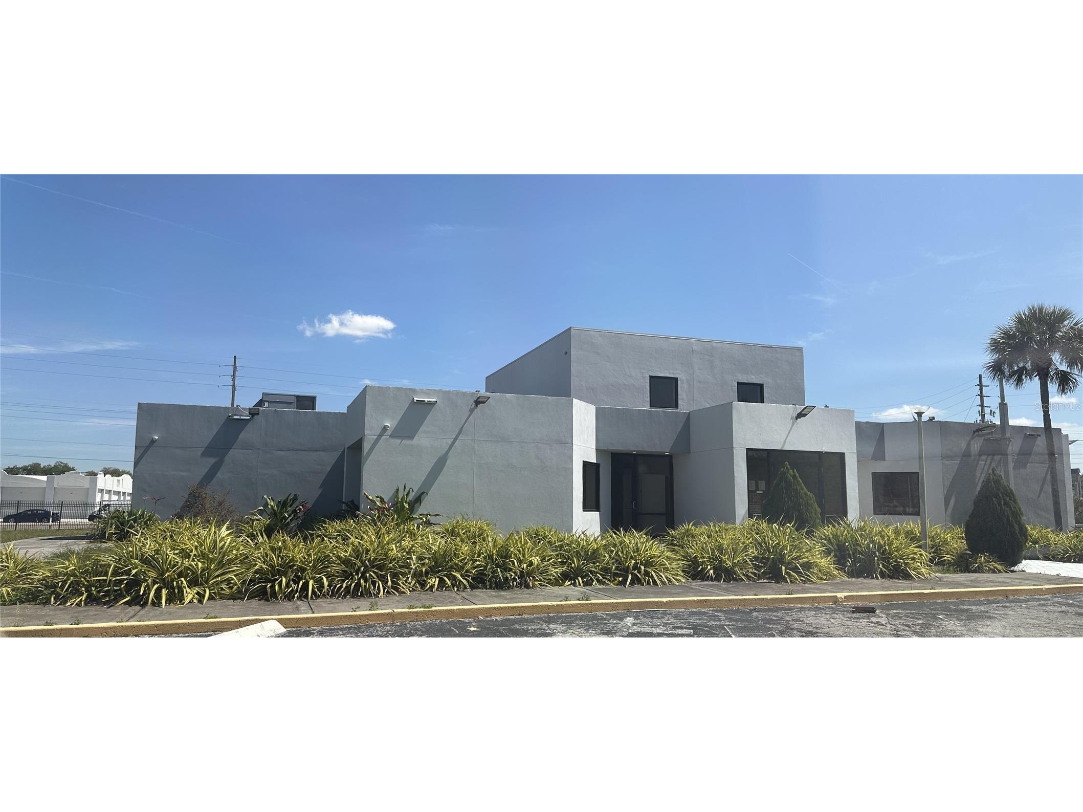 798 N Semoran Boulevard Orlando FL 32807 S5140787 image4