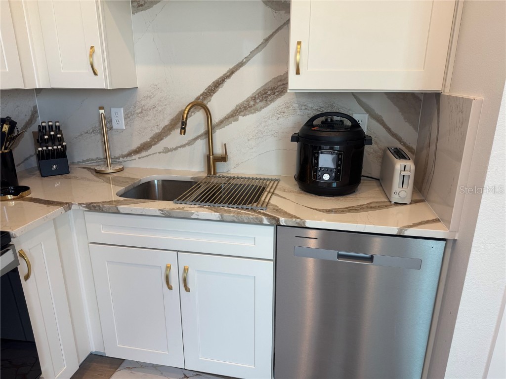 798 Tetbury Loop Oviedo FL 32765 A4671332 image20