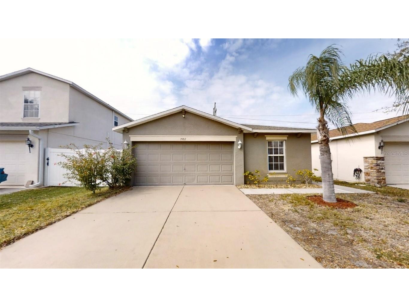 7982 Carriage Pointe Drive Gibsonton FL 33534 T3504730 image1