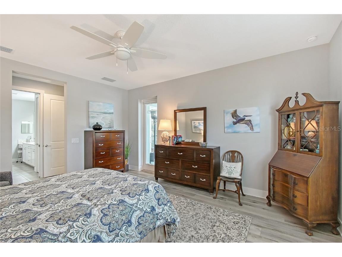 7983 Sandstar Way Sarasota FL 34240 - LAKE KINGFISHER A4656049 image17