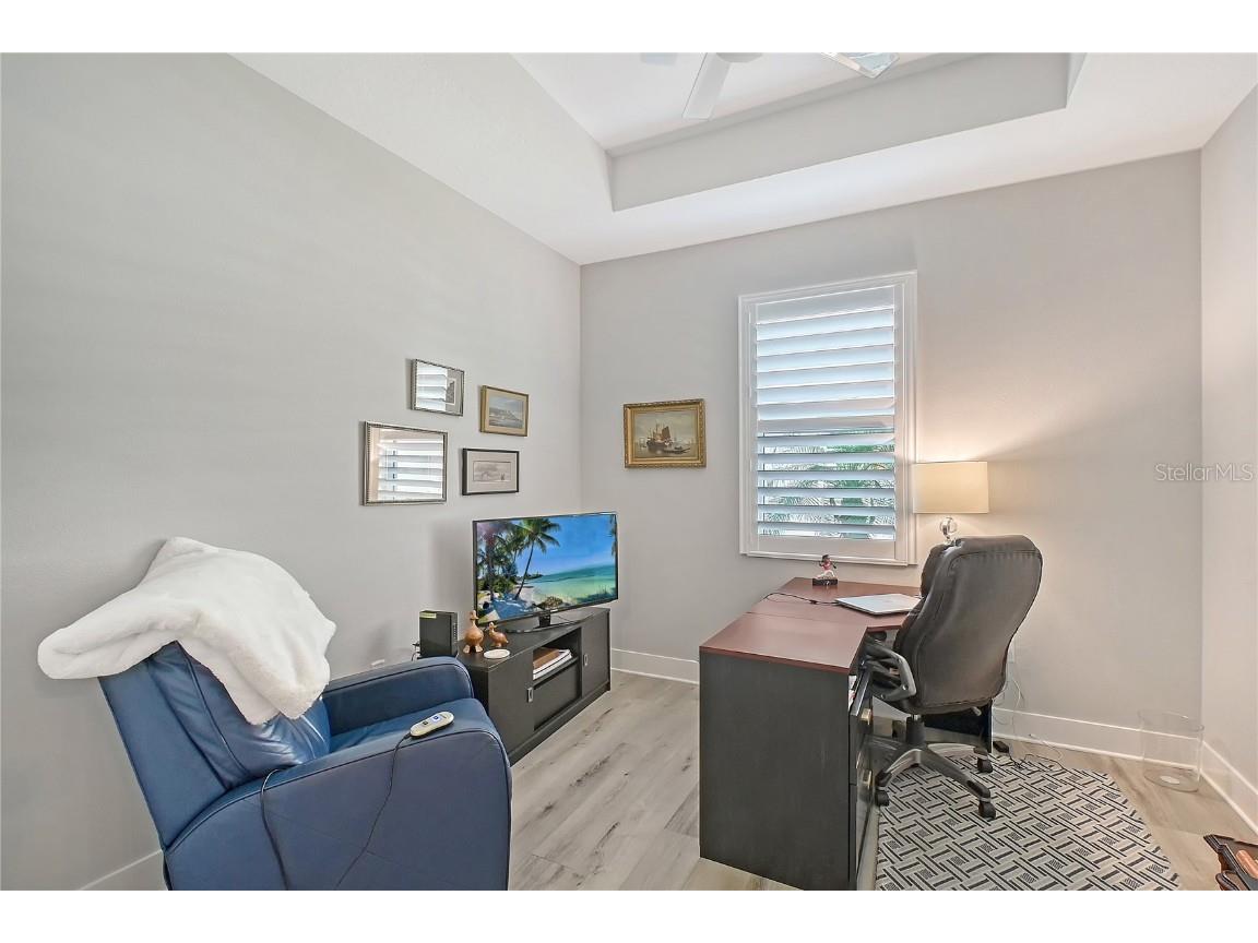 7983 Sandstar Way Sarasota FL 34240 - LAKE KINGFISHER A4656049 image25