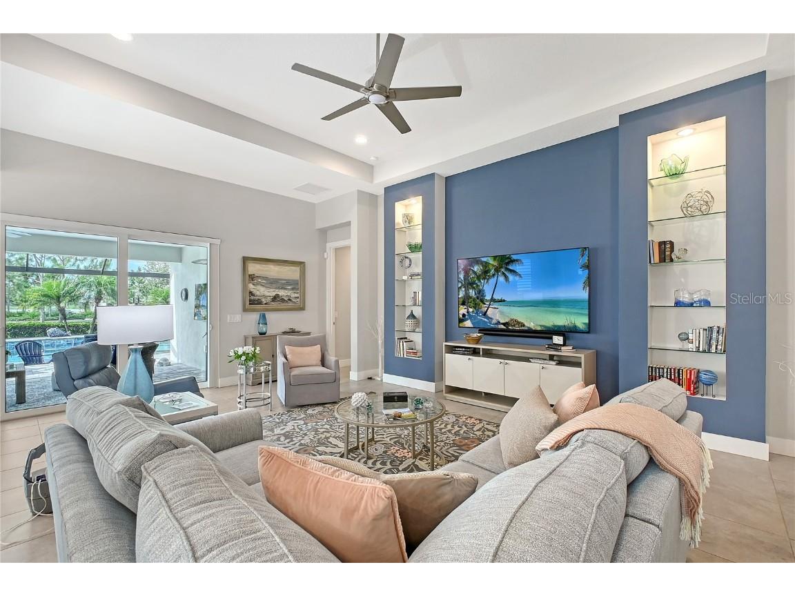 7983 Sandstar Way Sarasota FL 34240 - LAKE KINGFISHER A4656049 image9