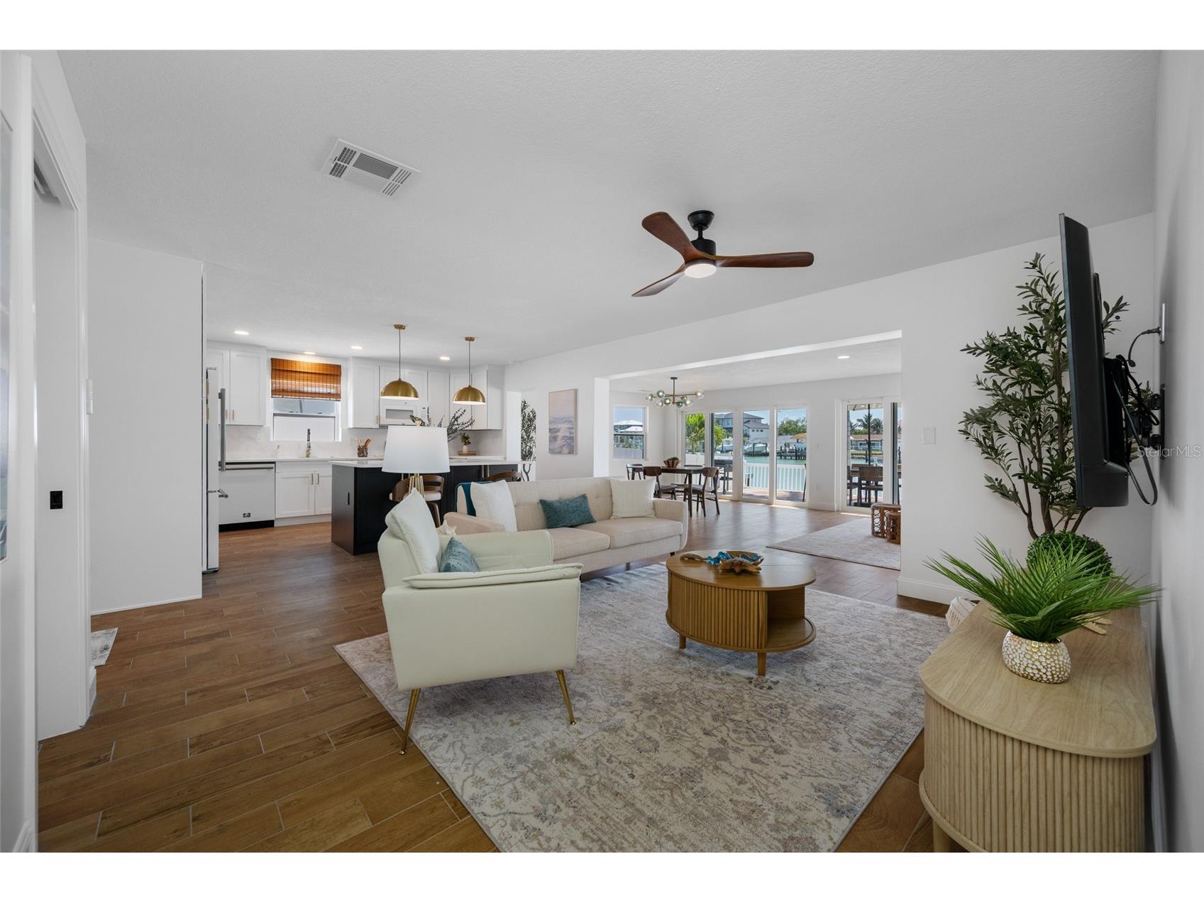 7984 1st Avenue S Saint Petersburg FL 33707 TB8493374 image11