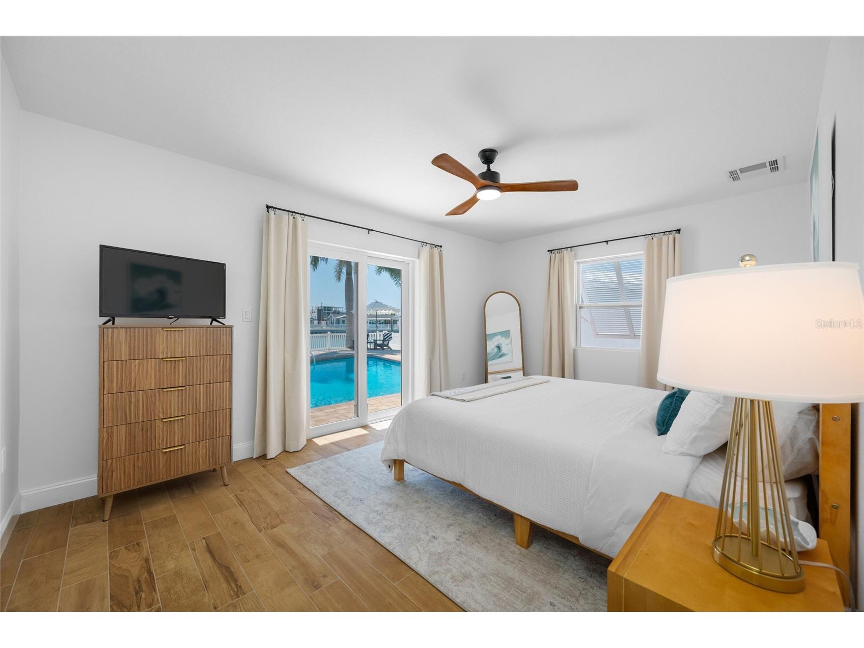 7984 1st Avenue S Saint Petersburg FL 33707 TB8493374 image34