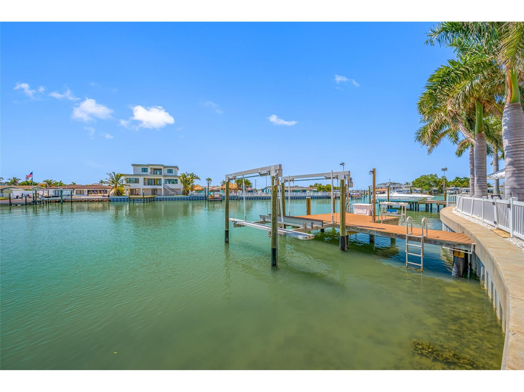 7984 1st Avenue S Saint Petersburg FL 33707 TB8493374 image6