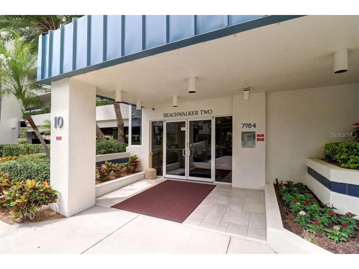 7984 Sailboat Key Boulevard S #607 South Pasadena FL 33707 - INTRACOASTAL/BOCA CIEGA BAY TB8383717 image2