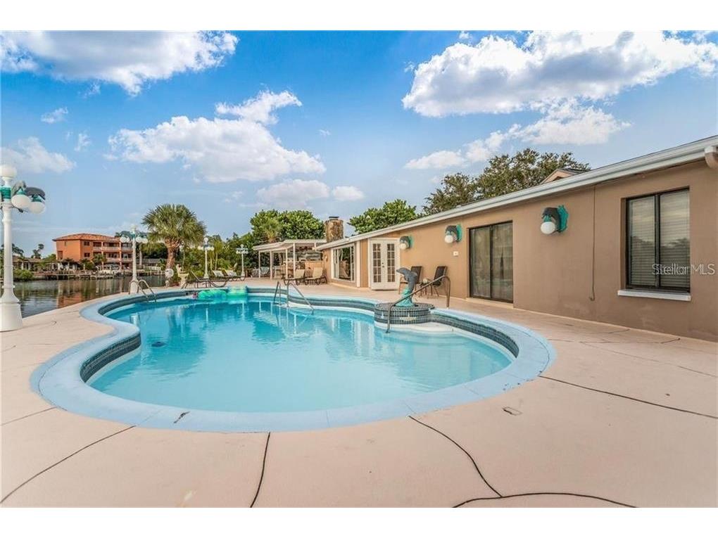7985 4th Avenue S Saint Petersburg FL 33707 - BOCA CIEGA BAY TB8475323 image11