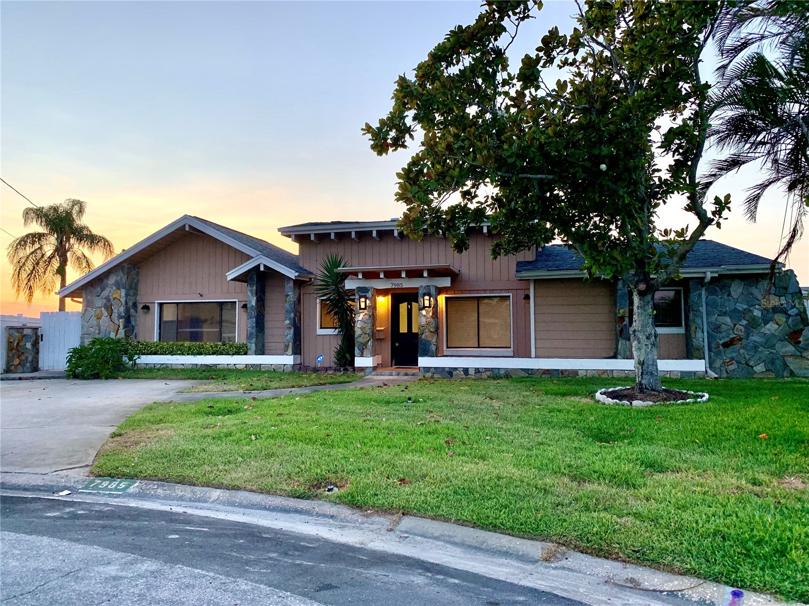 7985 4th Avenue S Saint Petersburg FL 33707 - BOCA CIEGA BAY TB8475323 image18