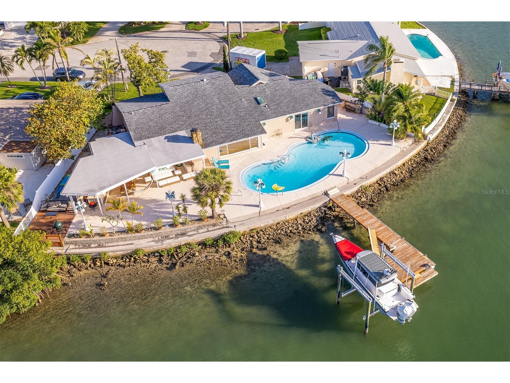 7985 4th Avenue S Saint Petersburg FL 33707 - BOCA CIEGA BAY TB8475323 image3