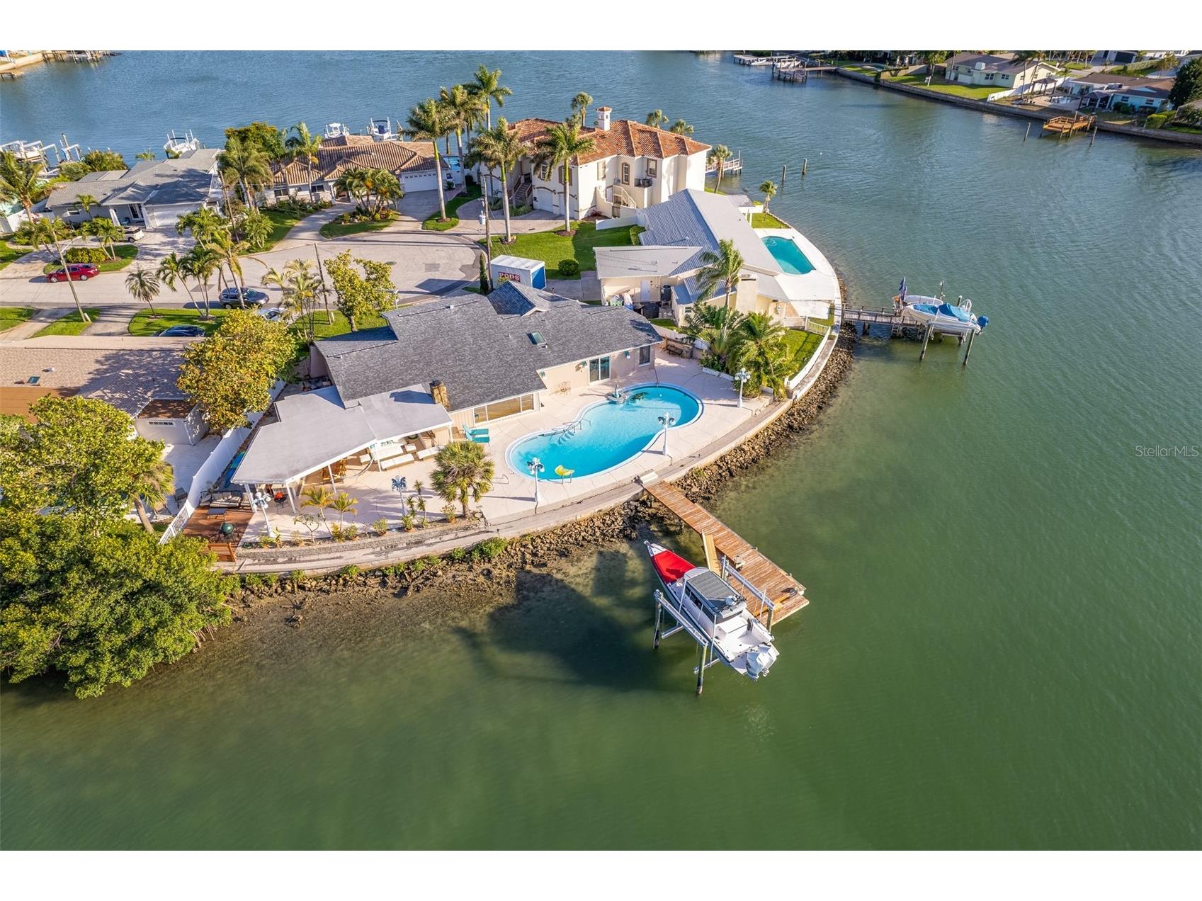 7985 4th Avenue S Saint Petersburg FL 33707 - BOCA CIEGA BAY TB8475323 image9