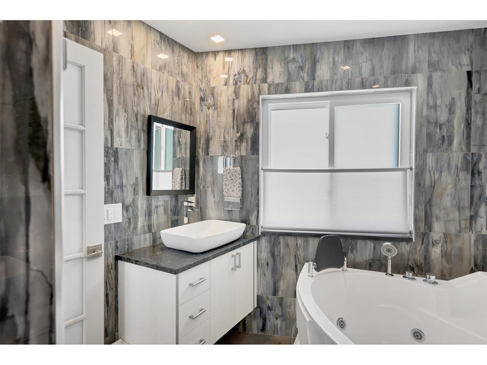 7985 Manasota Key Road Englewood FL 34223 - LEMON BAY/INTRACOASTAL A4679334 image29