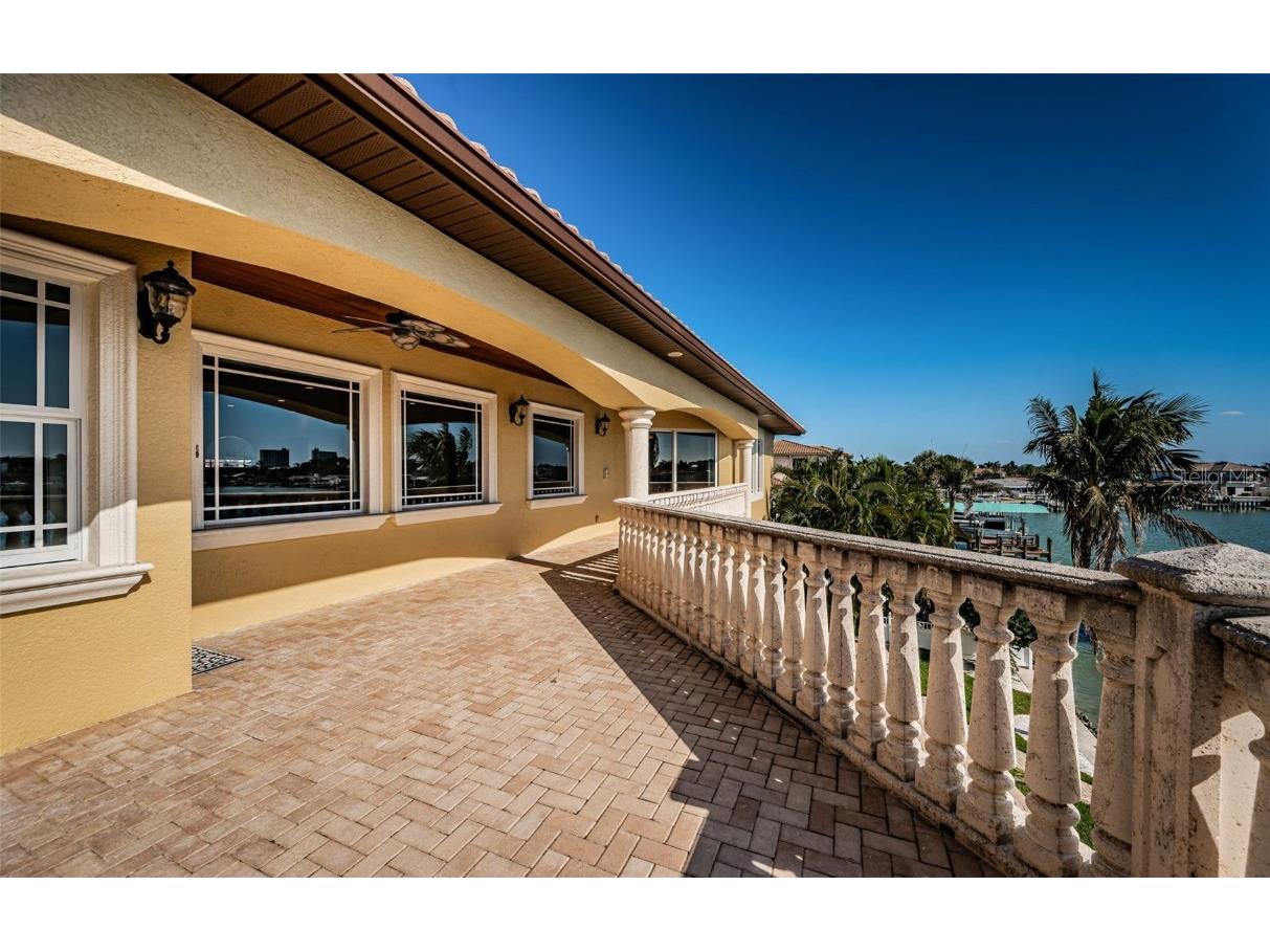 7986 9th Avenue S Saint Petersburg FL 33707 - BOCA CIEGA BAY TB8455716 image53