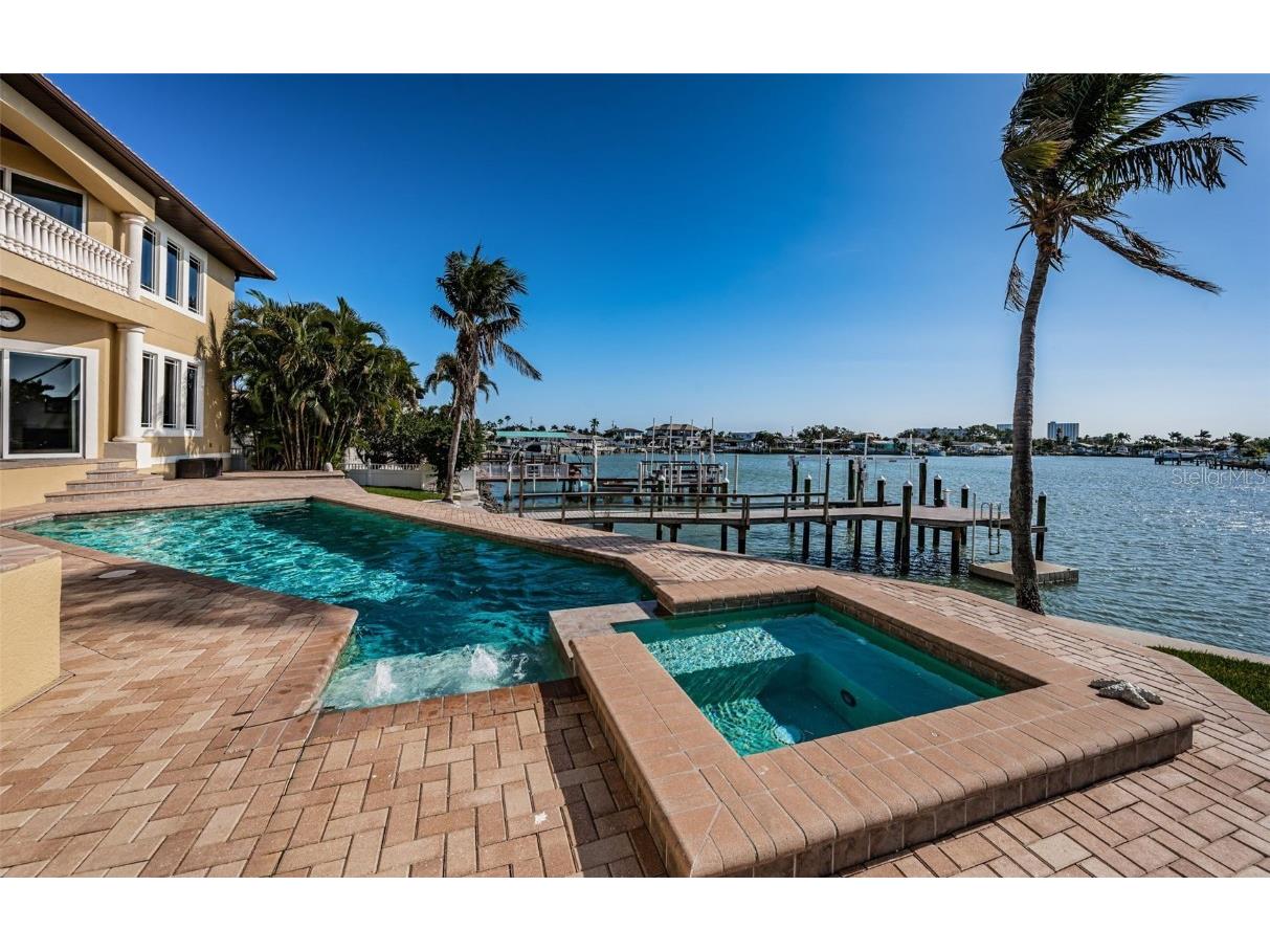 7986 9th Avenue S Saint Petersburg FL 33707 - BOCA CIEGA BAY TB8455716 image71
