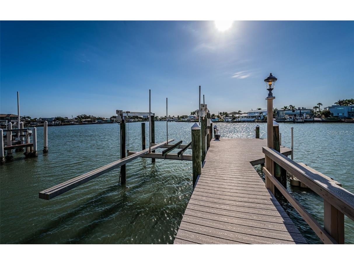 7986 9th Avenue S Saint Petersburg FL 33707 - BOCA CIEGA BAY TB8455716 image74