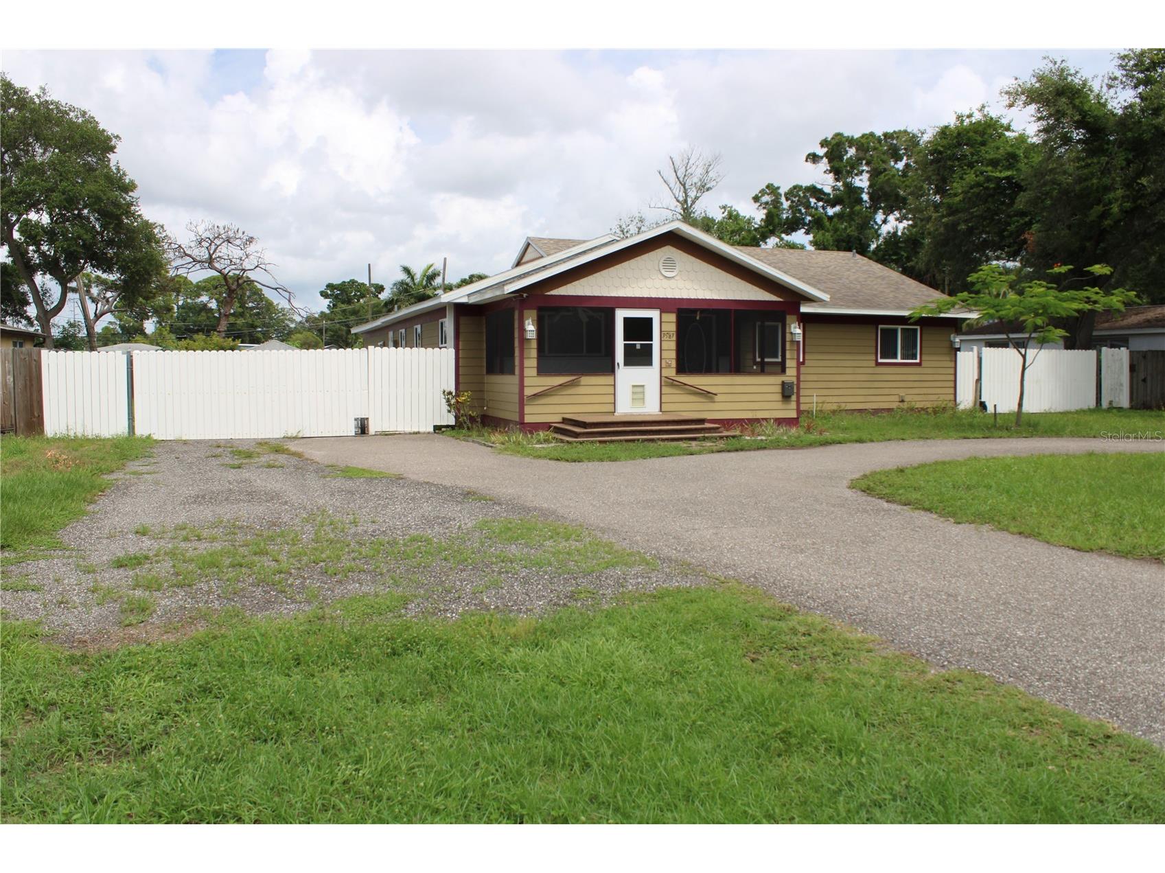 7987 63rd Street N Pinellas Park FL 33781 TB8514176 image3