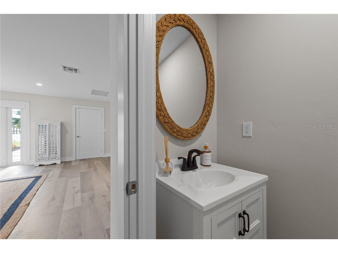 7987 Estero Boulevard Fort Myers Beach FL 33931 C7516799 image24