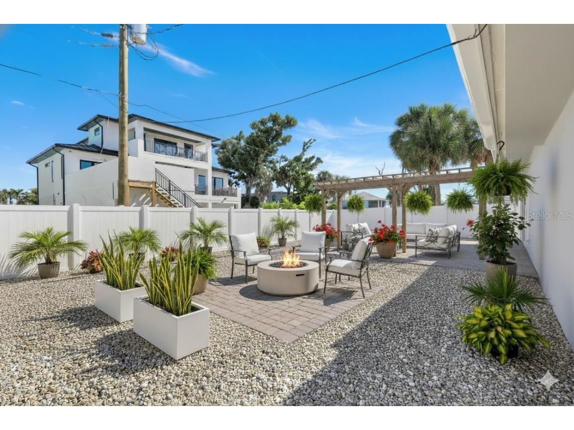 7987 Estero Boulevard Fort Myers Beach FL 33931 C7516799 image32