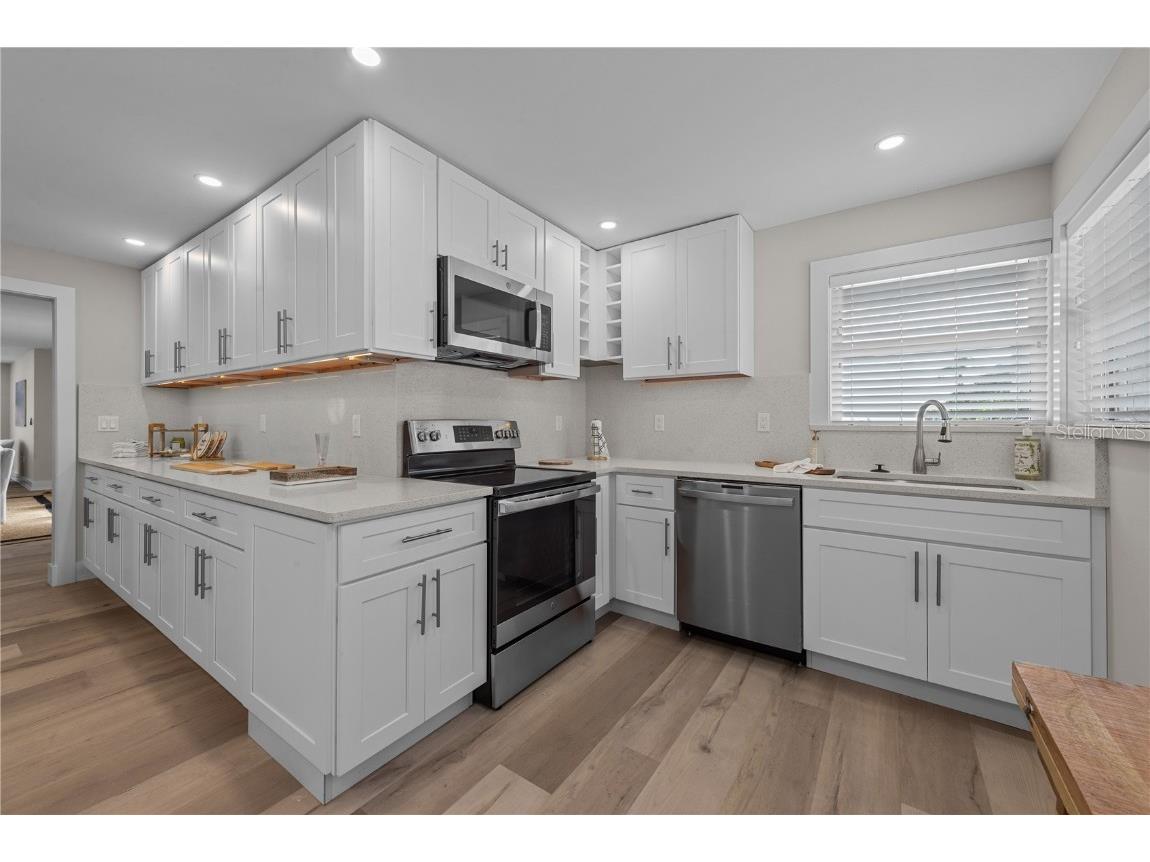 7987 Estero Boulevard Fort Myers Beach FL 33931 C7516799 image8