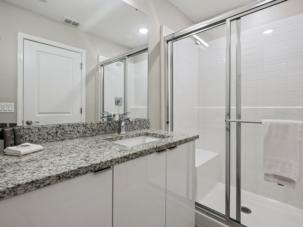 7989 Formosa Valley Place Kissimmee FL 34747 O6421562 image30
