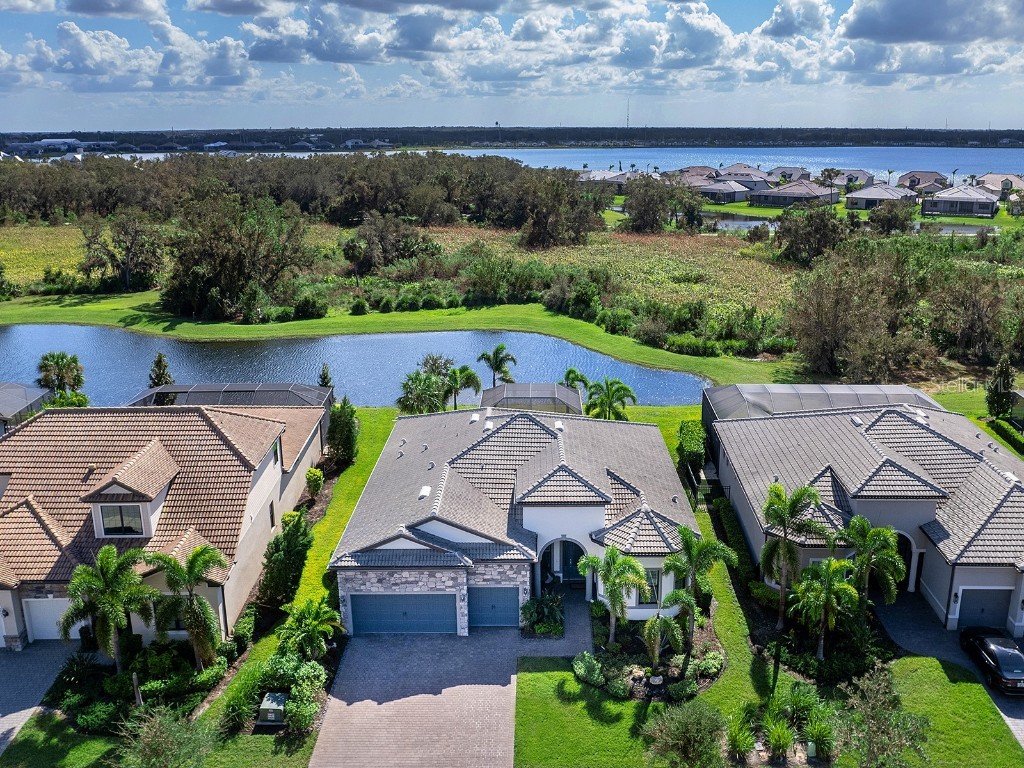 7989 Grande Shores Drive Sarasota FL 34240 A4626715 image1