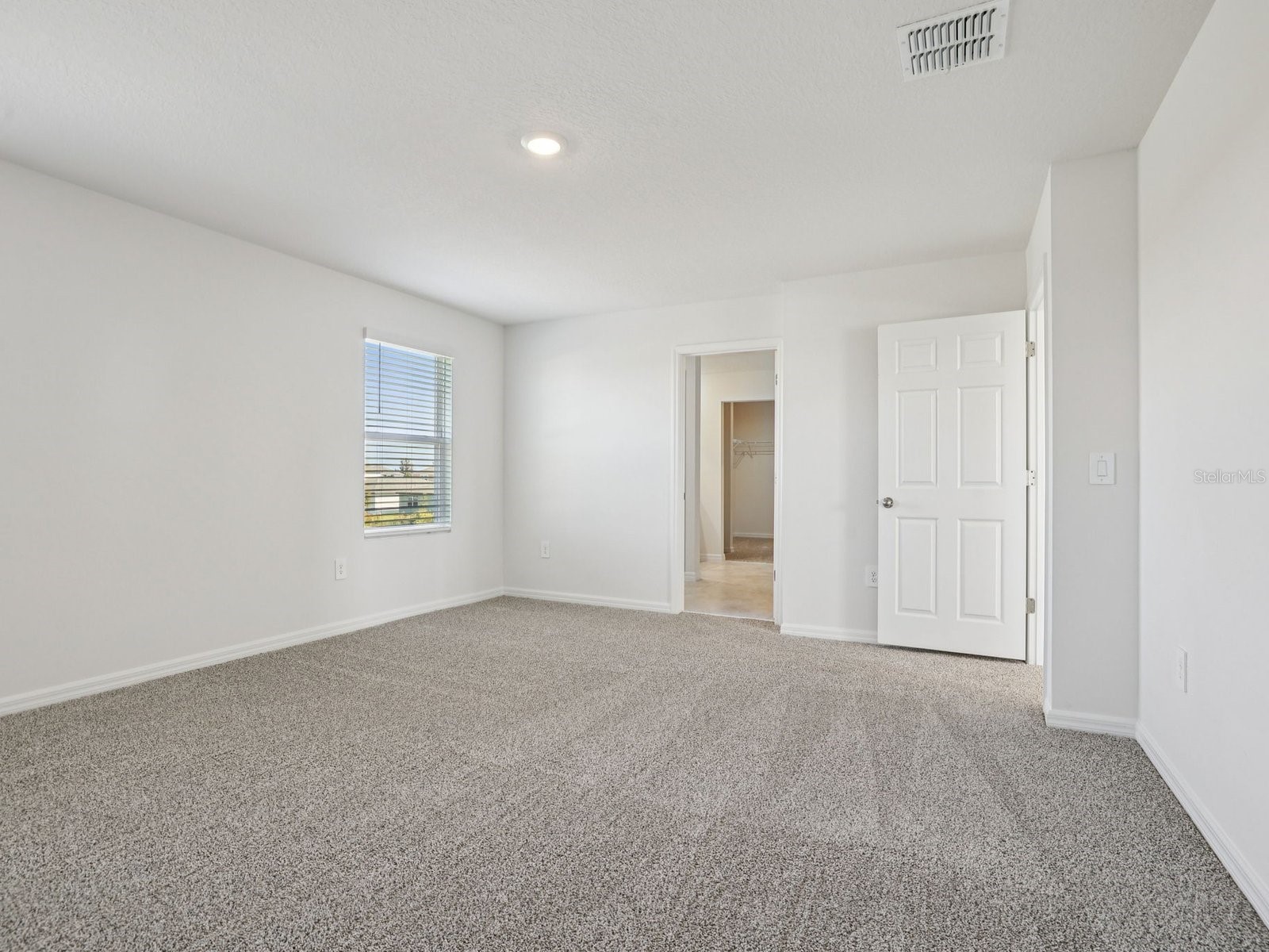 799 Sunshower Drive Lady Lake FL 32159 TB8484366 image6