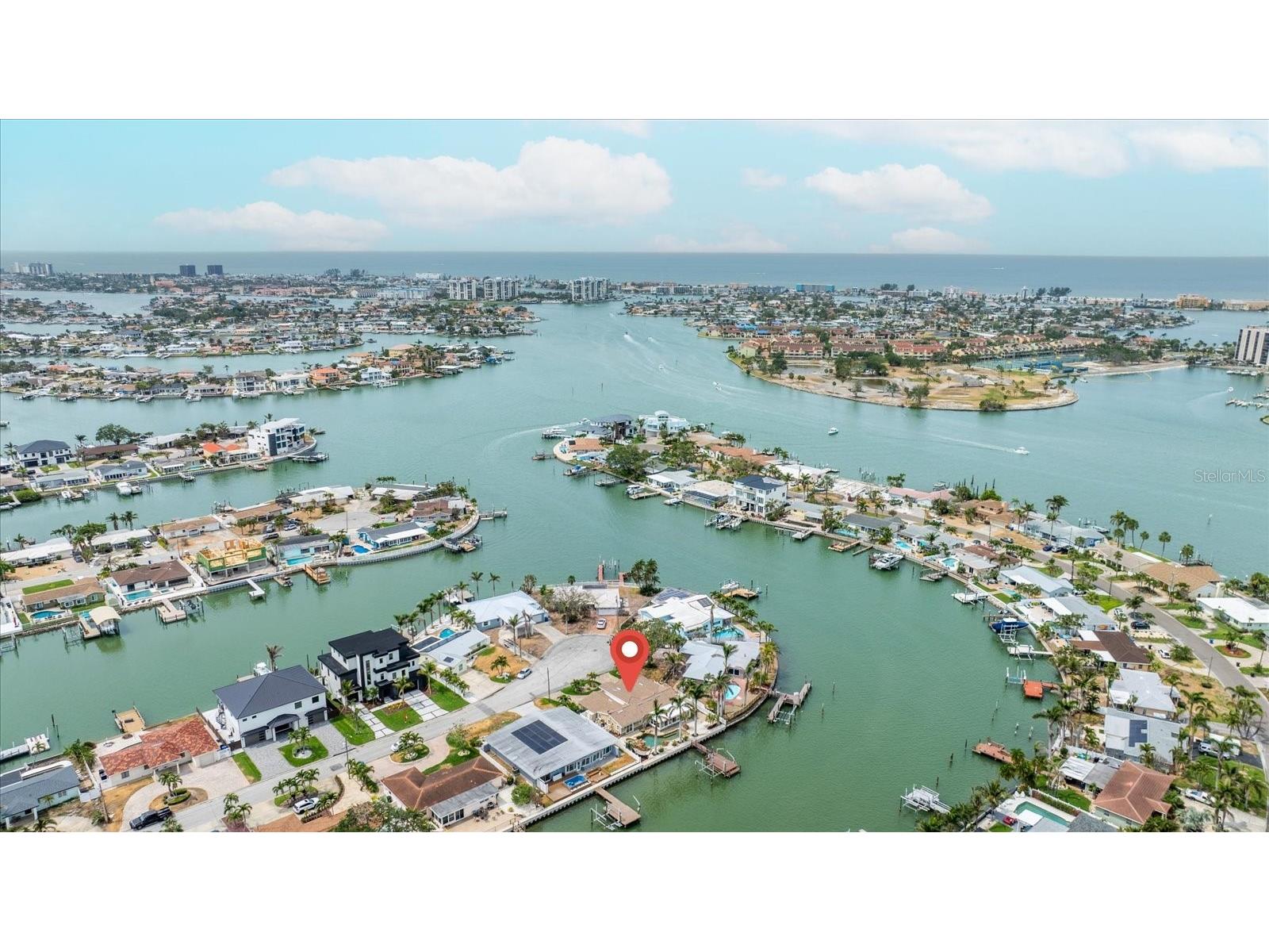 7991 1st Avenue S Saint Petersburg FL 33707 TB8427175 image1