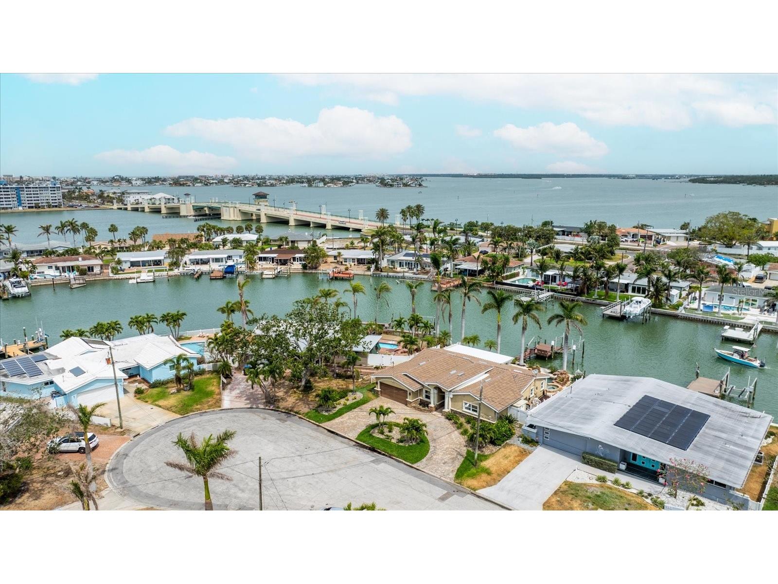 7991 1st Avenue S Saint Petersburg FL 33707 TB8427175 image14