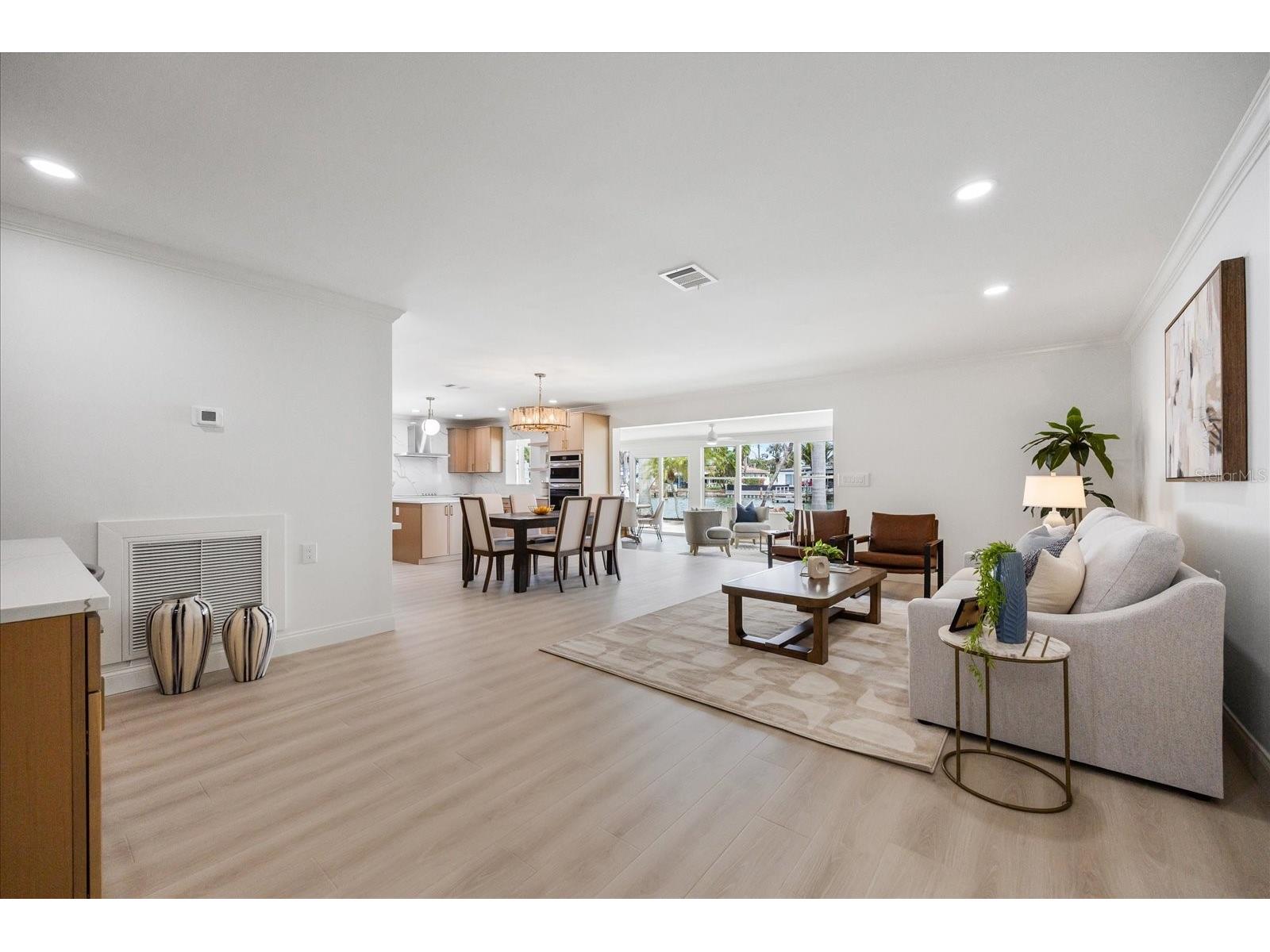 7991 1st Avenue S Saint Petersburg FL 33707 TB8427175 image22