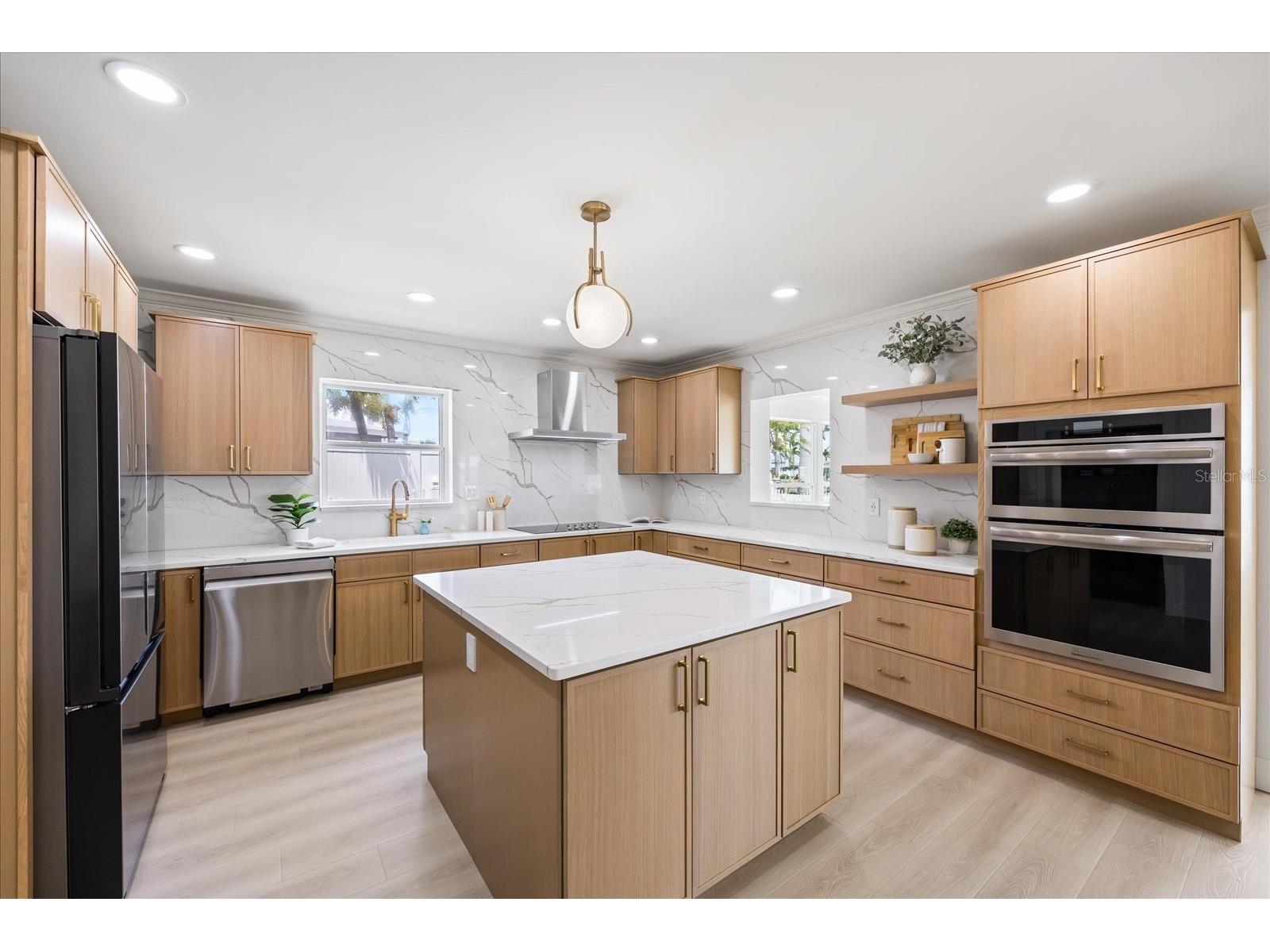 7991 1st Avenue S Saint Petersburg FL 33707 TB8427175 image30