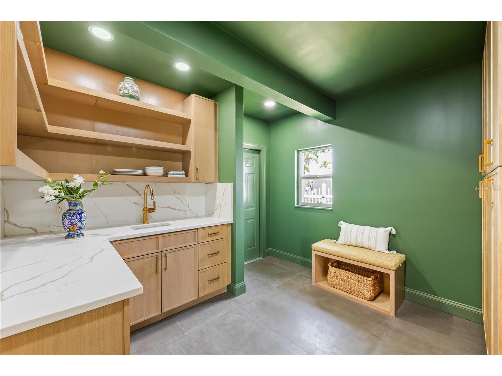 7991 1st Avenue S Saint Petersburg FL 33707 TB8427175 image41