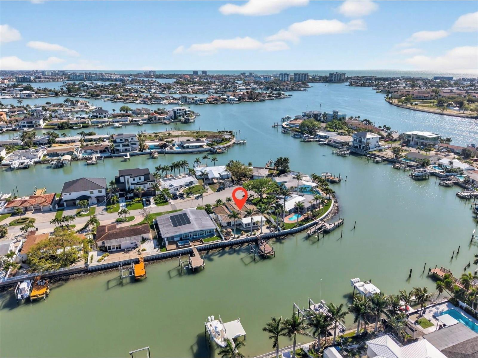 7991 1st Avenue S Saint Petersburg FL 33707 TB8487683 image67