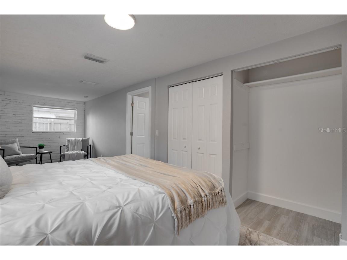 7991 24th Avenue N Saint Petersburg FL 33710 TB8436575 image16