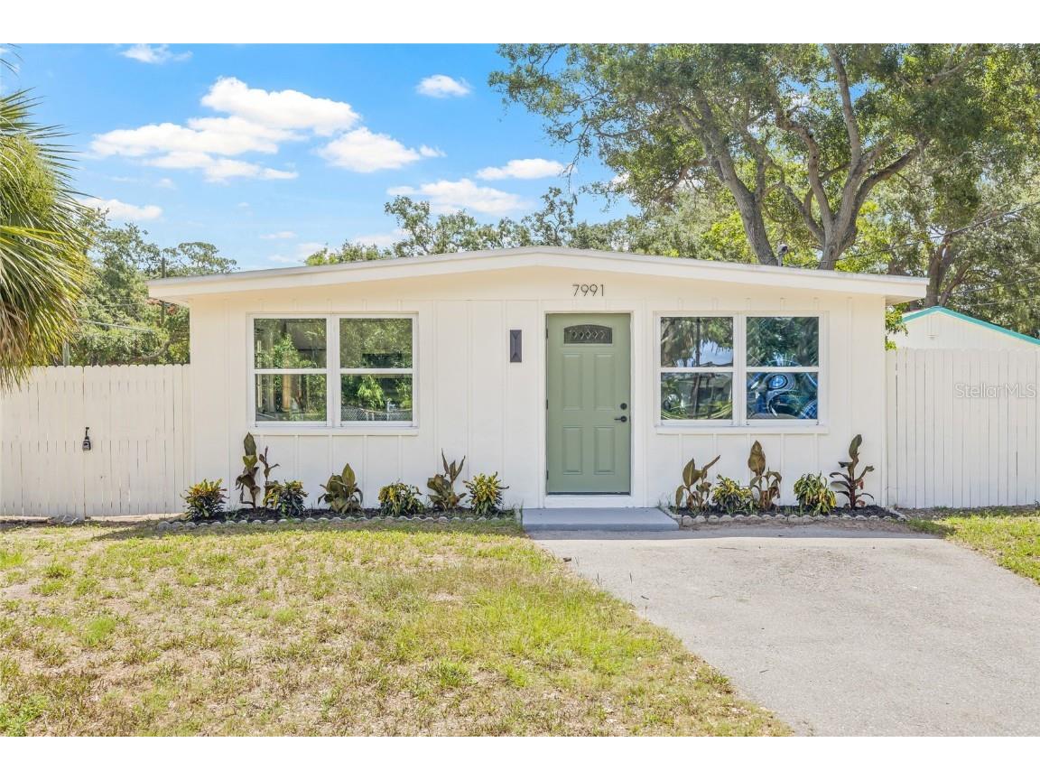 7991 54th Street N Pinellas Park FL 33781 TB8388429 image1