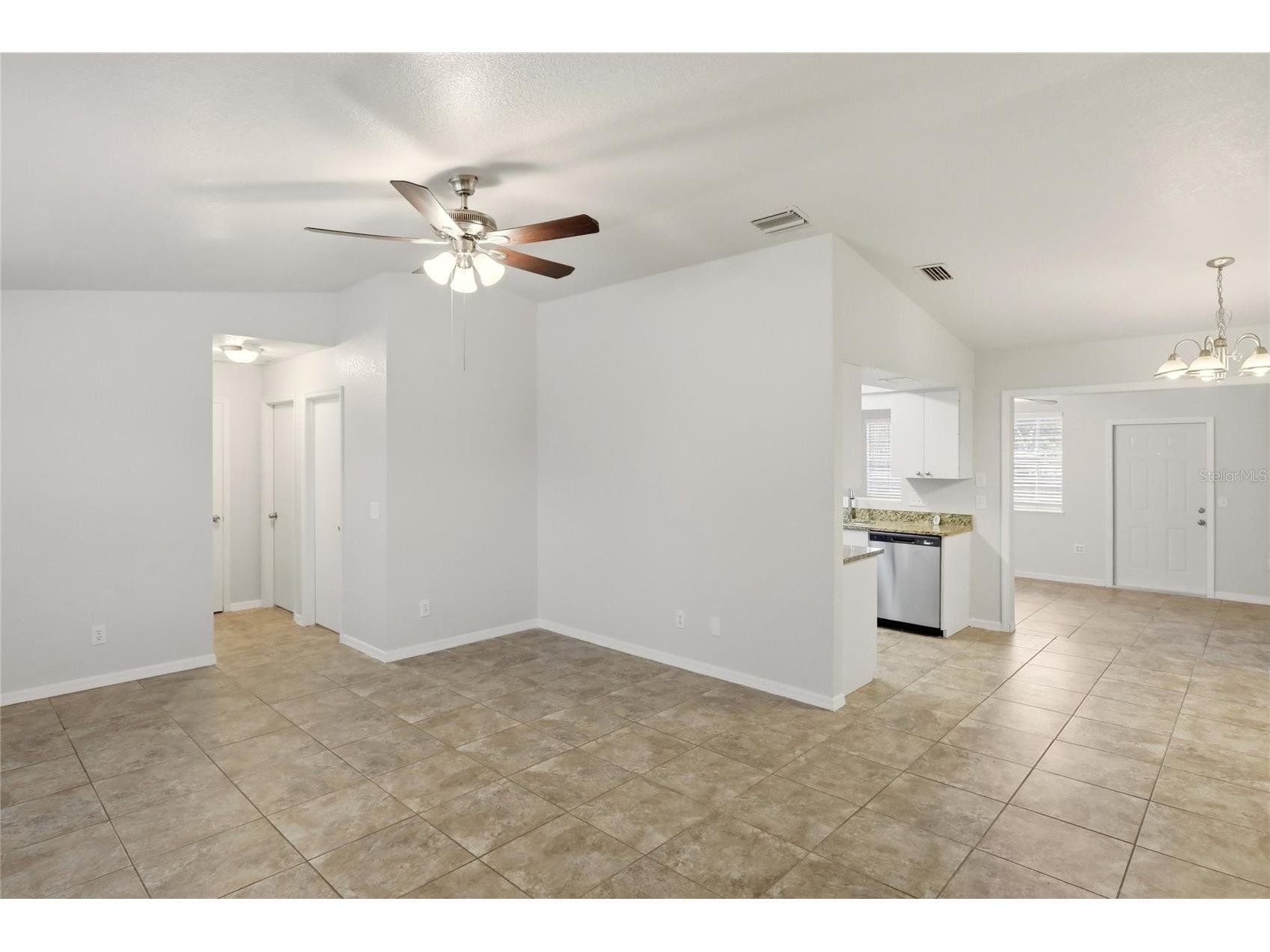 7993 Rockwell Avenue North Port FL 34291 C7519015 image4