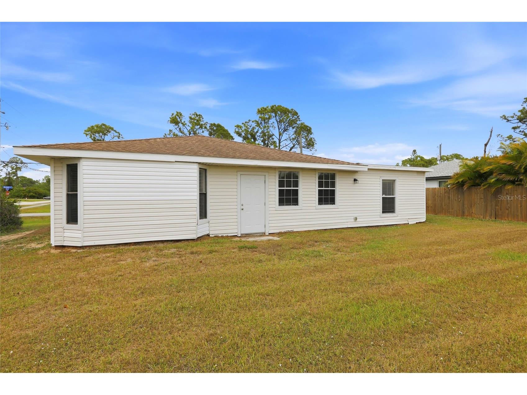 7993 Rockwell Avenue North Port FL 34291 C7519015 image41