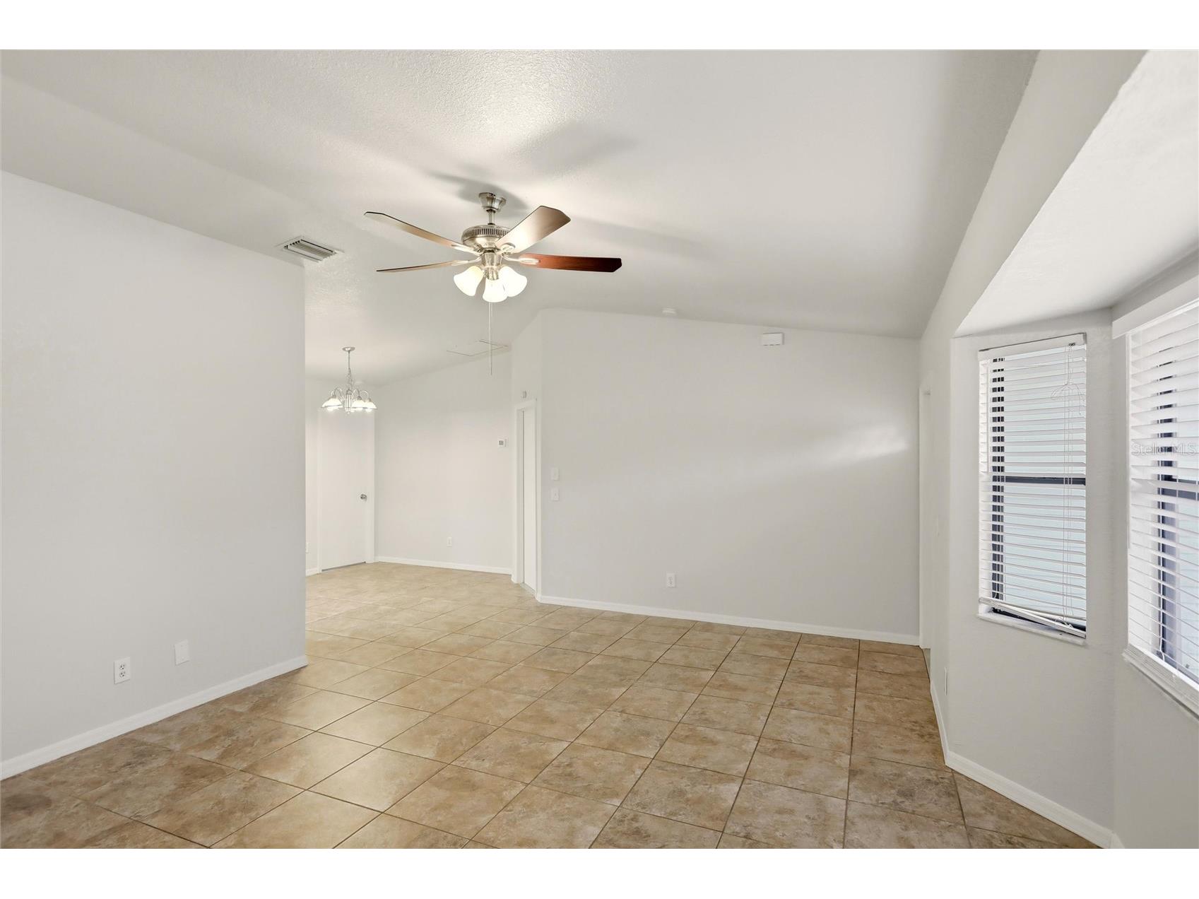 7993 Rockwell Avenue North Port FL 34291 C7519015 image5