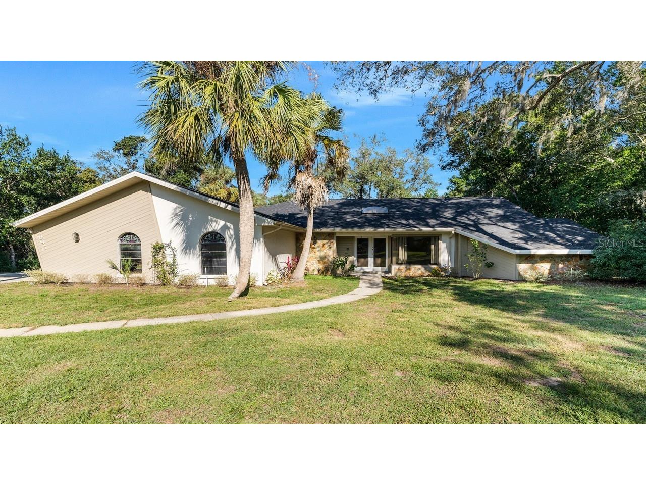 7995 Chaucer Drive Weeki Wachee FL 34607 W7851791 image1