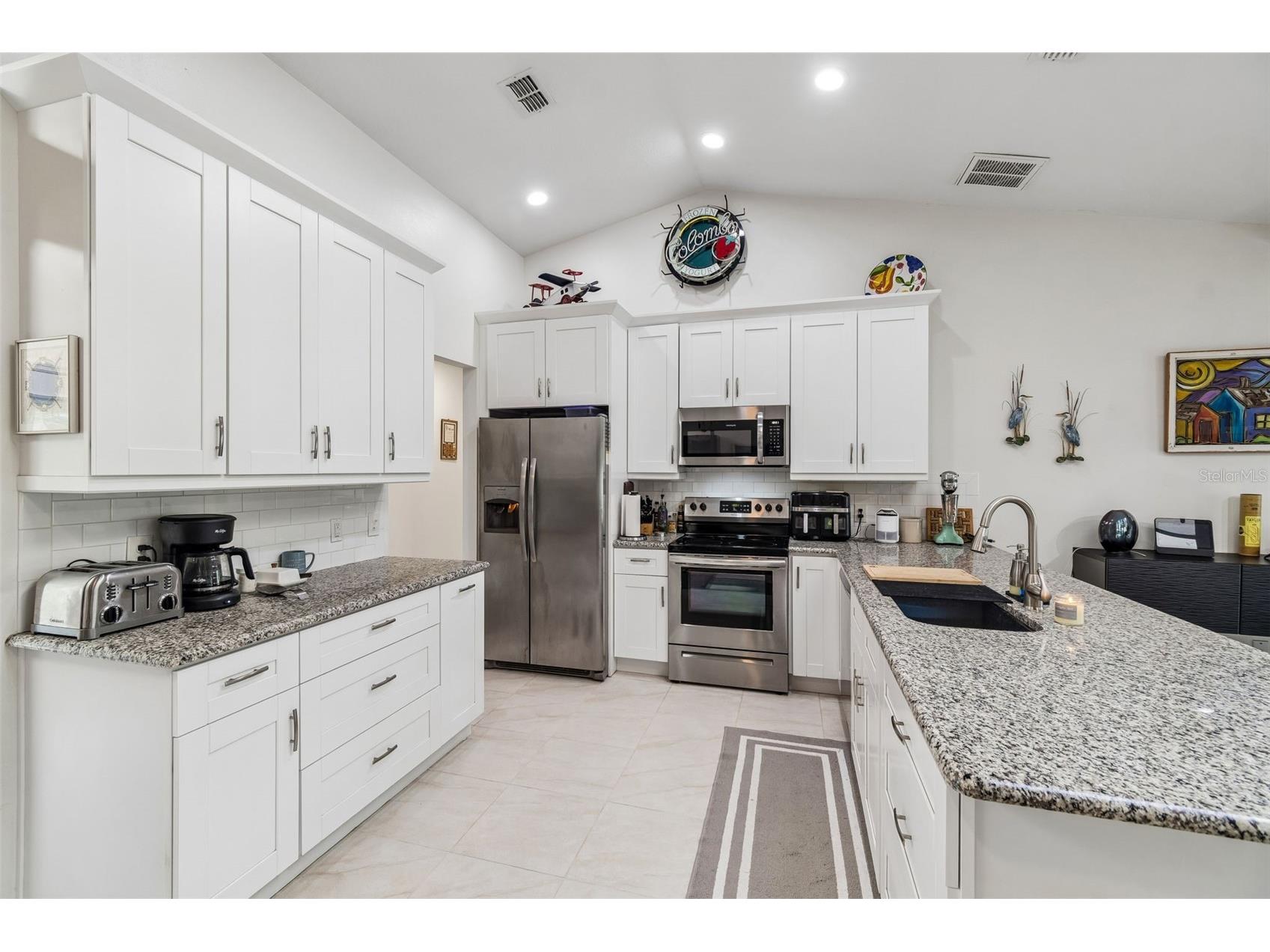 7995 Chaucer Drive Weeki Wachee FL 34607 TB8487343 image16